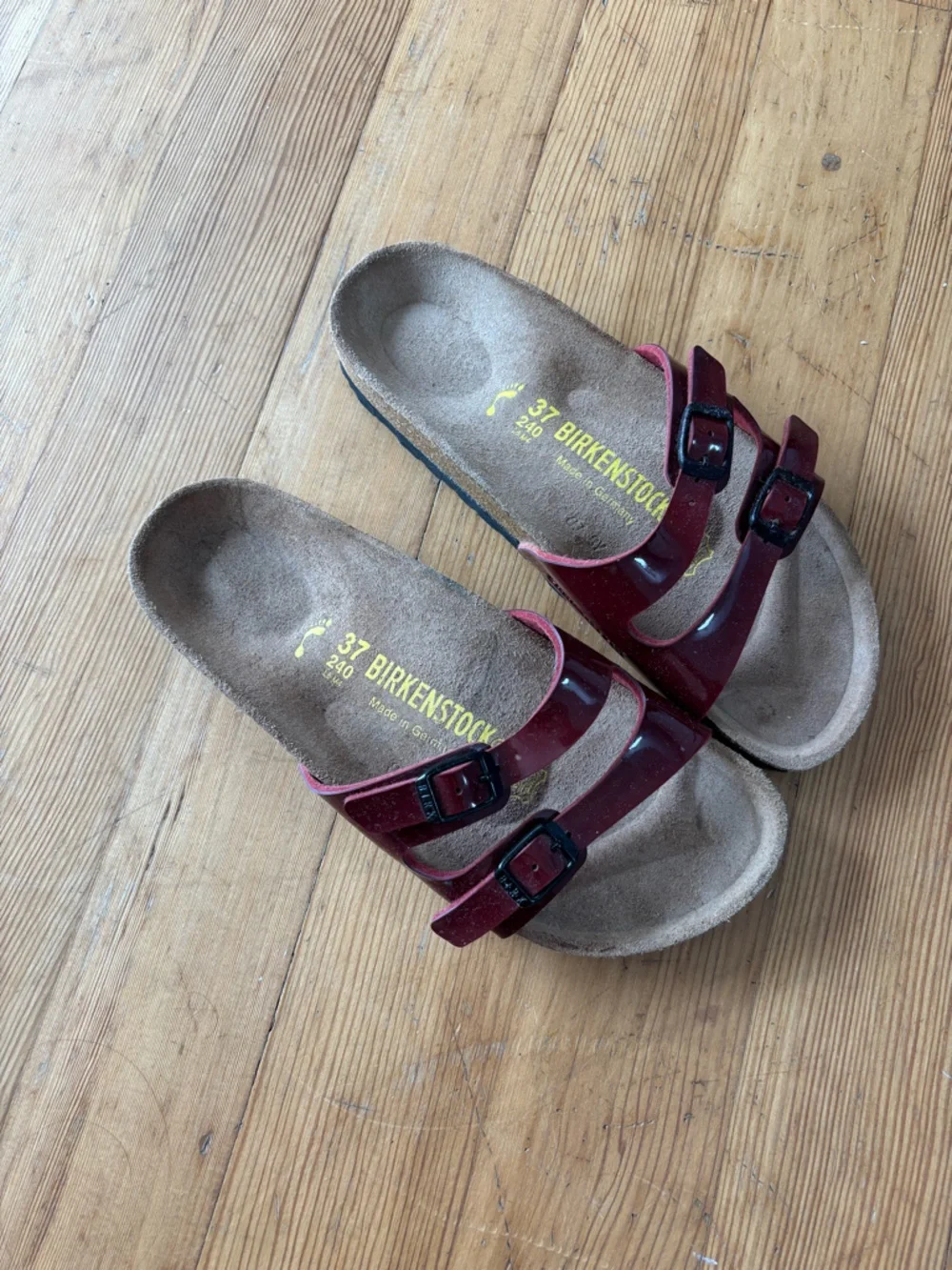 Birkenstock Two Strap Patent Burgundy Red Strappy Sandals Size 37